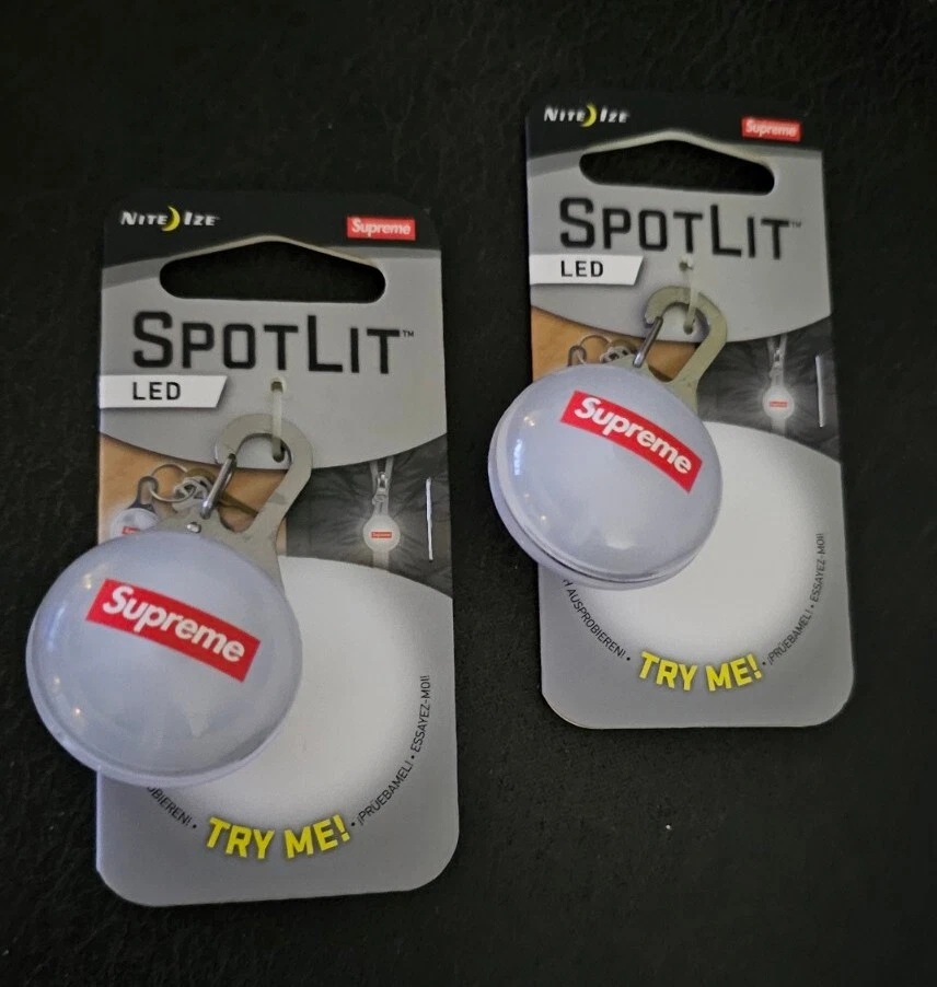 Porte clés à clip DEL SUPREME NiteIze SpotLit SS'19