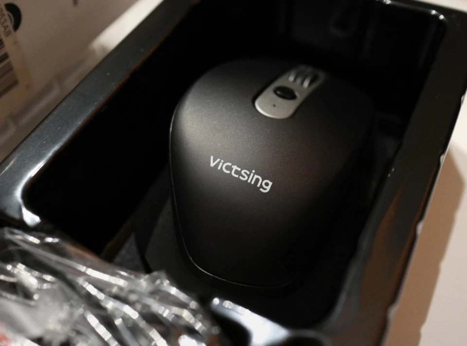 Wireless Bluetooth Optical mouse,  Side Scroll Wheel, 2.4 Receiver, rechargeable - Image 3 of 4