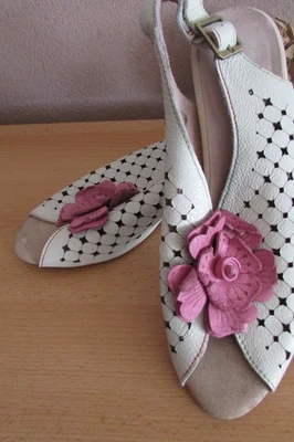 Laura Vita Sandalen 38 weiß - Bild 1 von 4