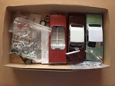 Junkyard Lot 1962 Pontiac Catalina Model Car 1:25 scale Parts Or Restore