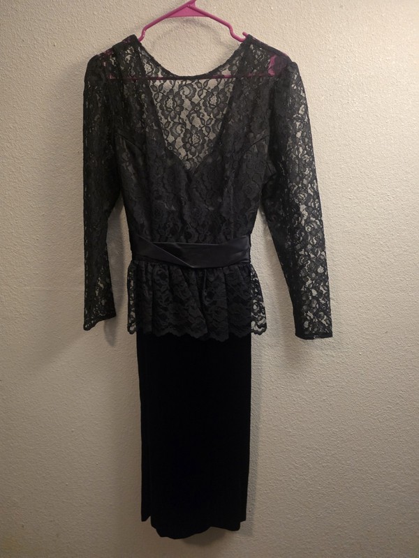Vintage Gunne Sax Silver Label 1980's Dress, Satin & Lace Peplum, Size11, Sexy P