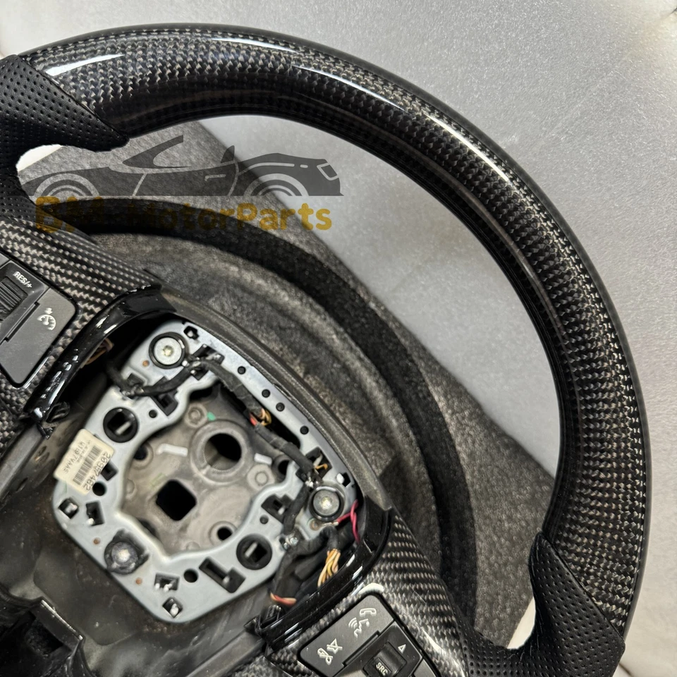 Carbon Fiber Steering Wheel Fit for Chevrolet Malibu 2010-2015 with Trim — 第 4/4 张图片