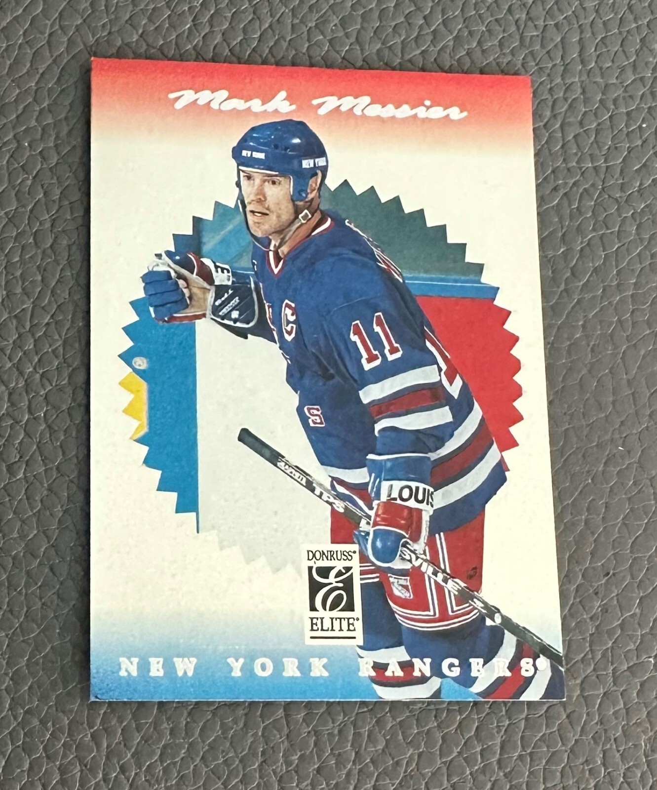 1996-97 Donruss Elite #22 Mark Messier NEW YORK RANGERS