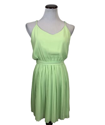 light green pleated dress Ash & Erie Dark Green Corduroy Overshirt for Short Men main image 1