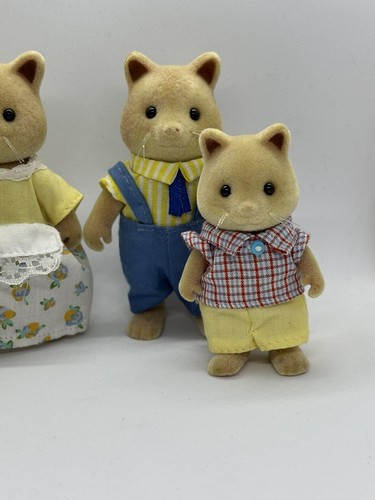 Sylvanian Families Honey Fox Family - Parents & Children - Calico Critters - Picture 5 of 11