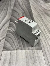 ABB E234 CT-ERD ON DELAY TIME RELAY #4033F136