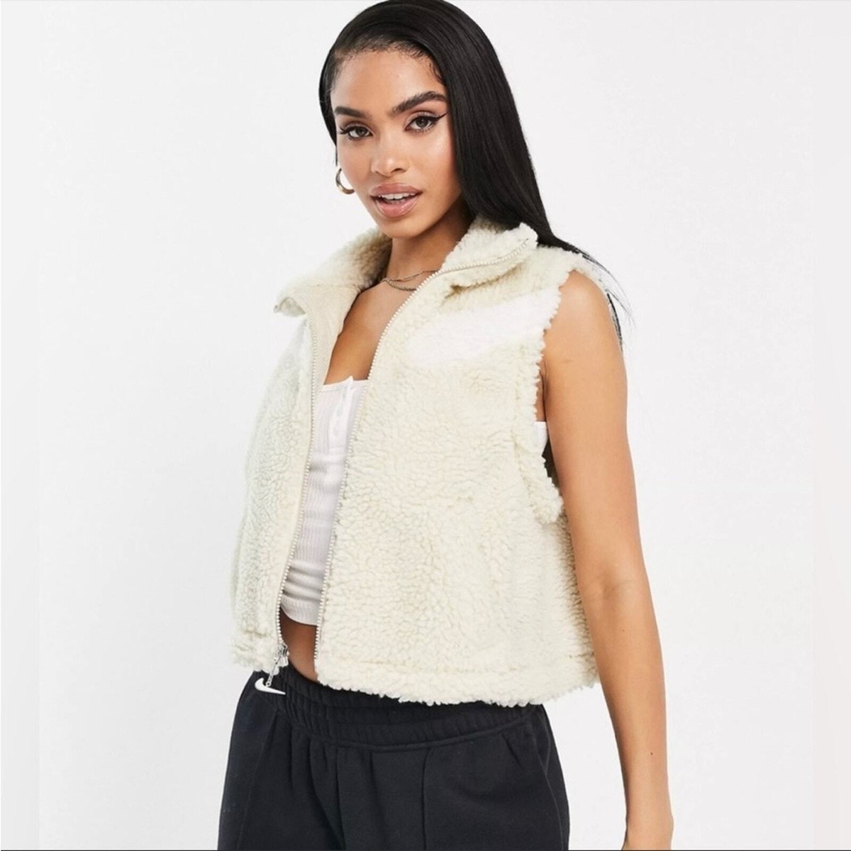 nike plus size vest