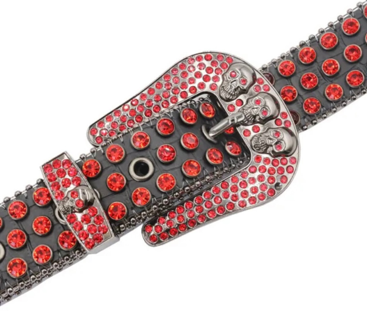 the red thread S heart belt