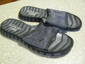goga mat sandals