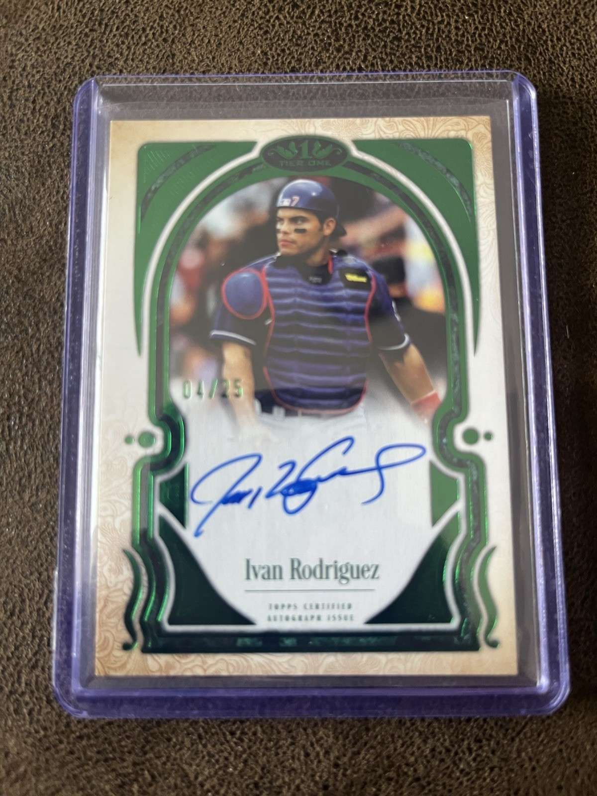 2026 Topps Tier One - Ivan “Pudge” Rodriguez - Tier One Talent Auto Foil /25