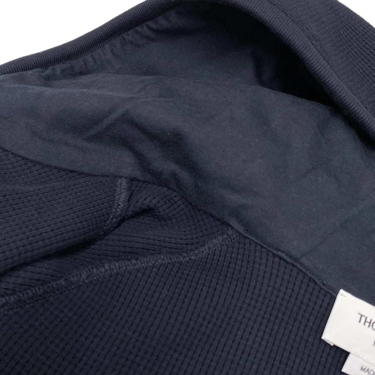 Felpa con cappuccio uomo originale THOM BROWNE MJT204A 06452 415 bianco navy scuro