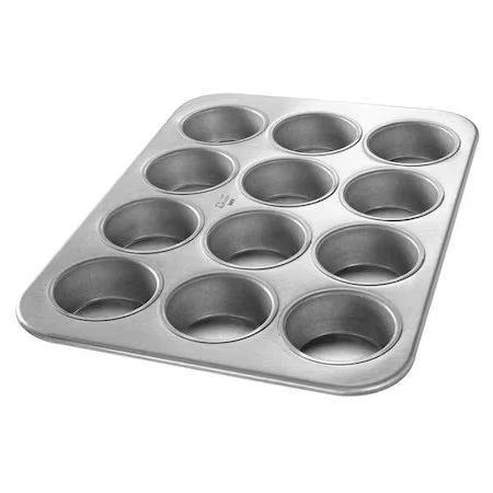 Chicago Metallic Muffin Pans - Thumbnail 2