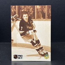 1991-92 Pro Set #593 Rod Gilbert HALL OF FAME New York Rangers Legend