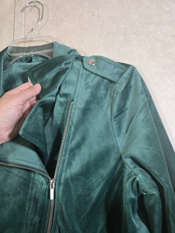 Chaqueta de moto LC Lauren Conrad imitación gamuza verde talla L Foto 3 de 4
