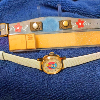 Vintage Bradley Model #2805 Cinderella Character watch, 2 bands Serviced RUNING