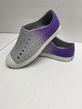 native womens shoes sz 9 gray/purple