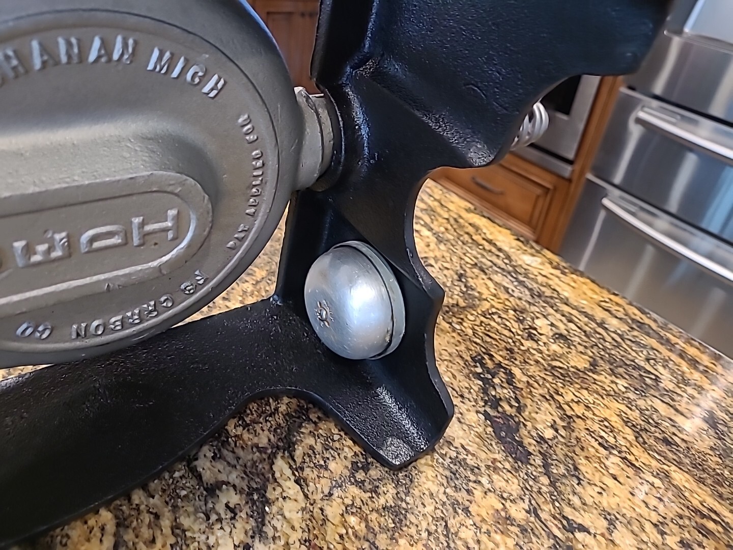 CARBON'S GOLDEN MALT WAFFLE MAKER, RUGGED FS CARBON USA, FAST COMMERCIAL, 110v