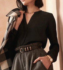 NWT Banana Republic Black Essential Popover V-Neck Satin Twill Blouse Top XS