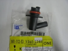 SILVERADO SIERRA BRAKE BOOSTER VACUUM HOSE FITTING 1996-1999 NEW OEM  12602245