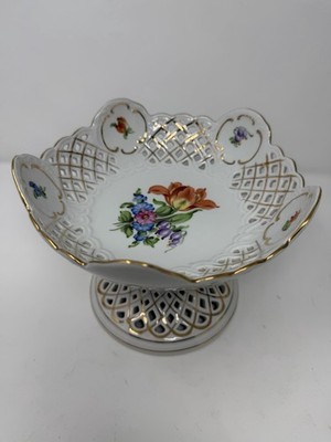 Herend Porcelain Pierced Pedestal Fruit Basket Hand Painted Flowers Gold Trim