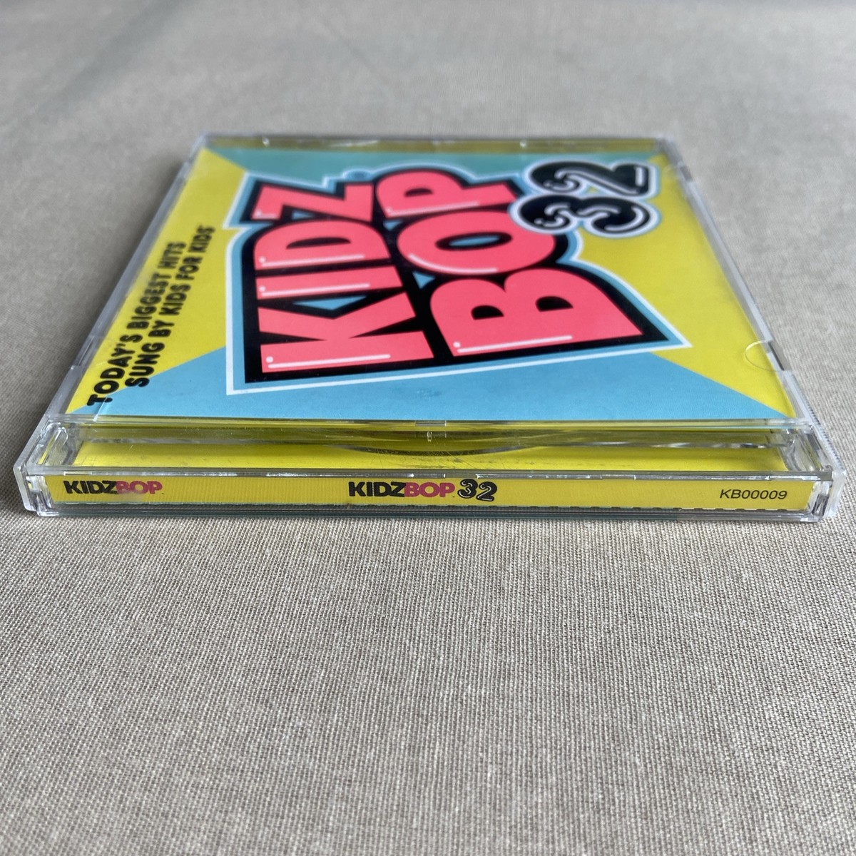 Kidz Bop 32 (CD 2016) Kids Pop Music Revised Clean Lyrics Dance