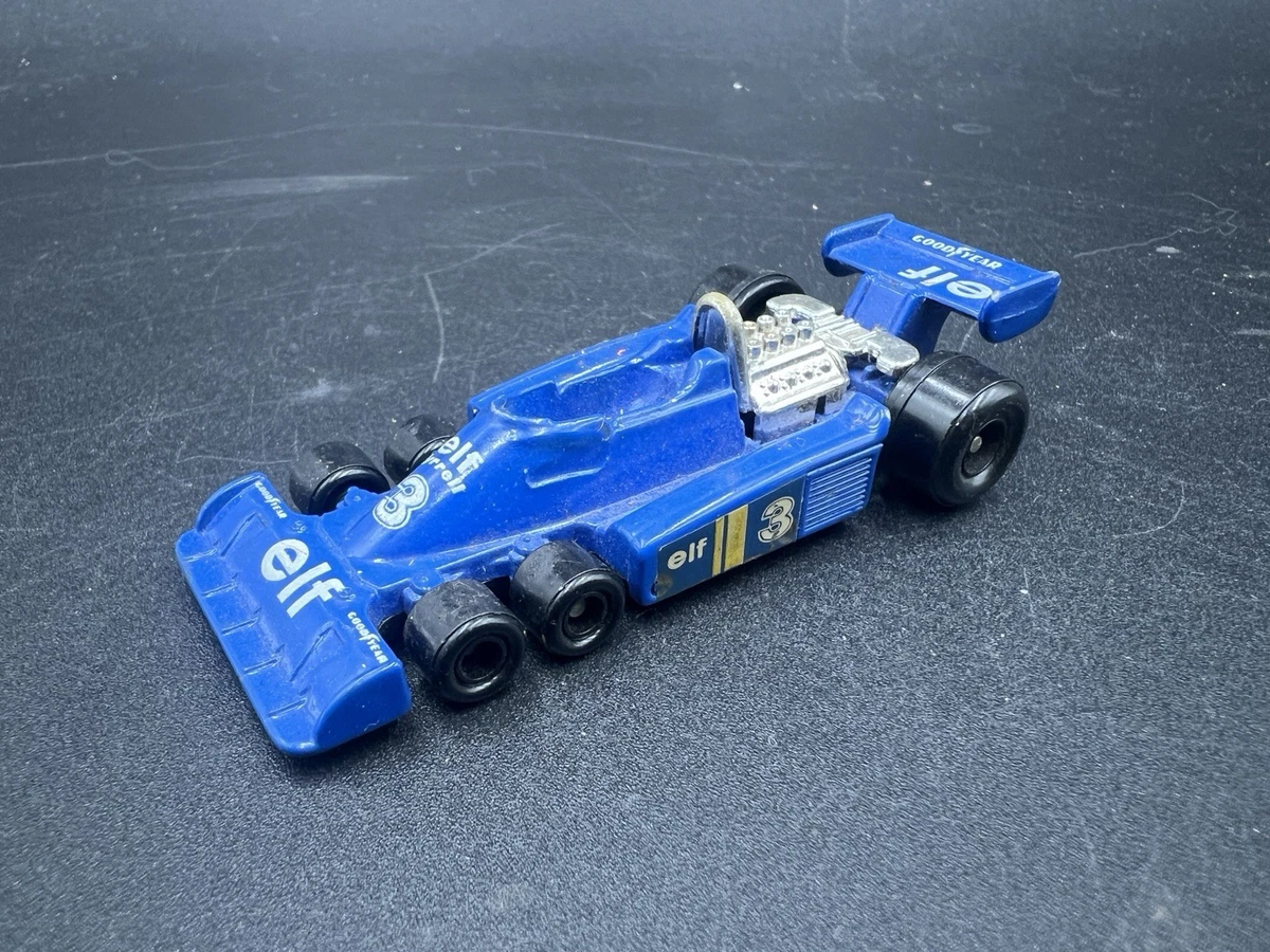 Tomica Ford 1977 Vehicle Year Vintage Manufacture Diecast Cars