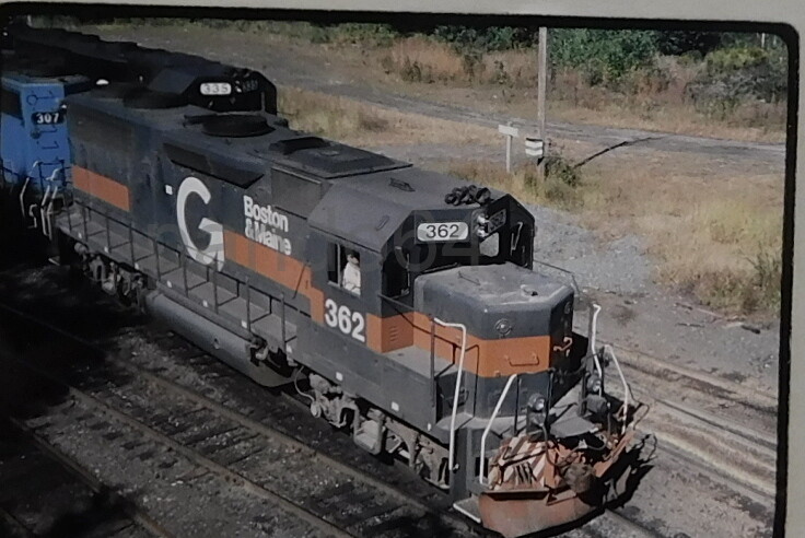 mickey mouse ride on train with track b&m