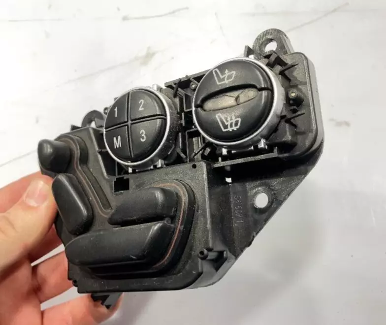 03-08 MÓDULO CONTROL ASIENTO IZQUIERDO MERCEDES-BENZ SL500 SL600 R230 P/N A2308210951 Foto 4 de 4