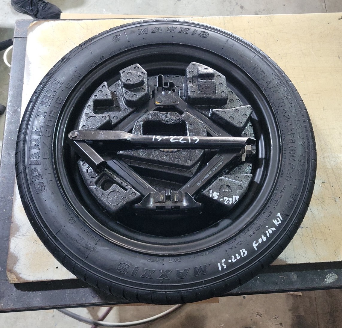 20132021 FORD FUSION SPARE TIRE WHEEL RIM DONUT 16" WITH JACK KIT T125
