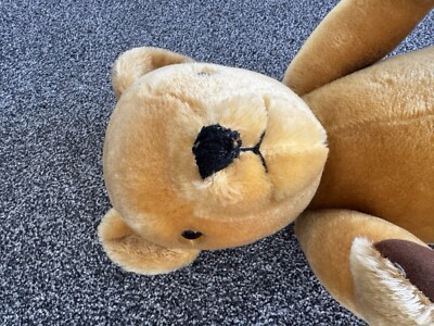 RARE LARGE OLD 1960S WINNIE THE POOH BEAR BY MERRYTHOUGHT, 26