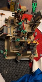 LEGO Indiana Jones: 7627 Temple of the Crystal Skull *Complete w/o Instructions*
