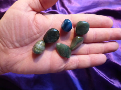 Rolled stones green blue The largest made 2.5 cm lot 1933