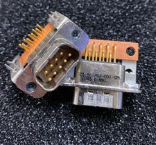 SCI High Performance Filtered D-Sub Connector 9-pin MALE R/A 5A GOLD NEW Qty.2