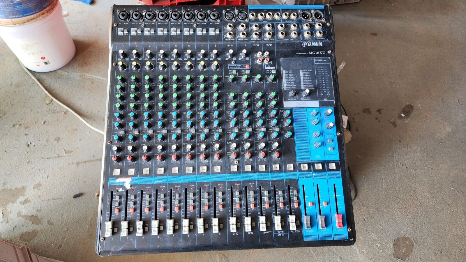 Yamaha MG16XU 16-Channel Mixer With USB Audio Interface & Effects  86792991221