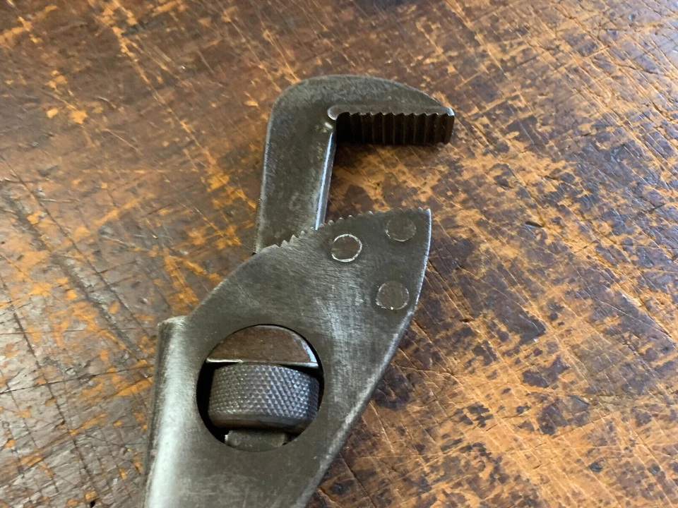 Vintage TTT True Temper/Bodmann 10" Roll Grip Pipe Wrench . Made in Germany Rare - Image 4 of 4