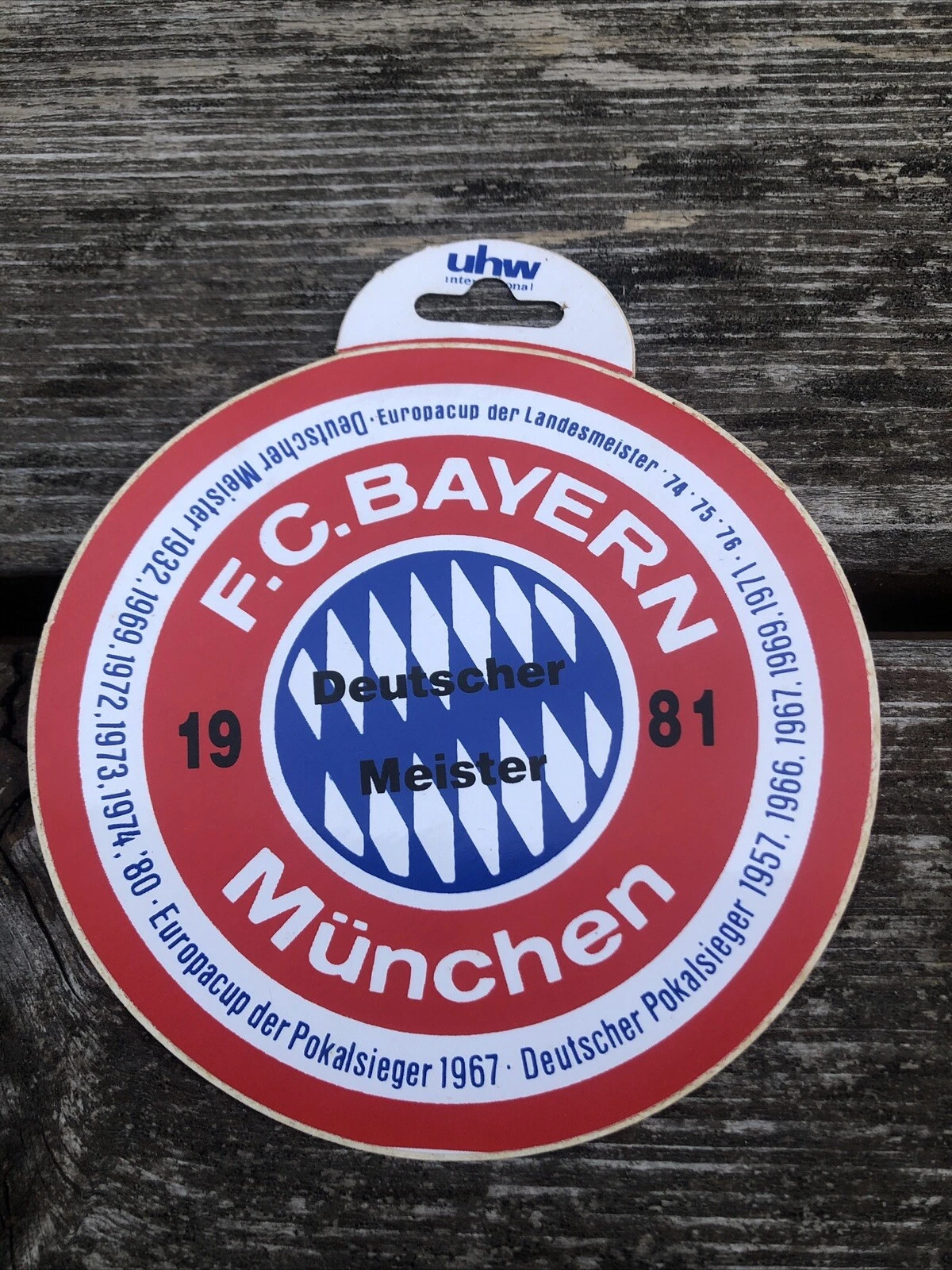 Bild 1 von 2