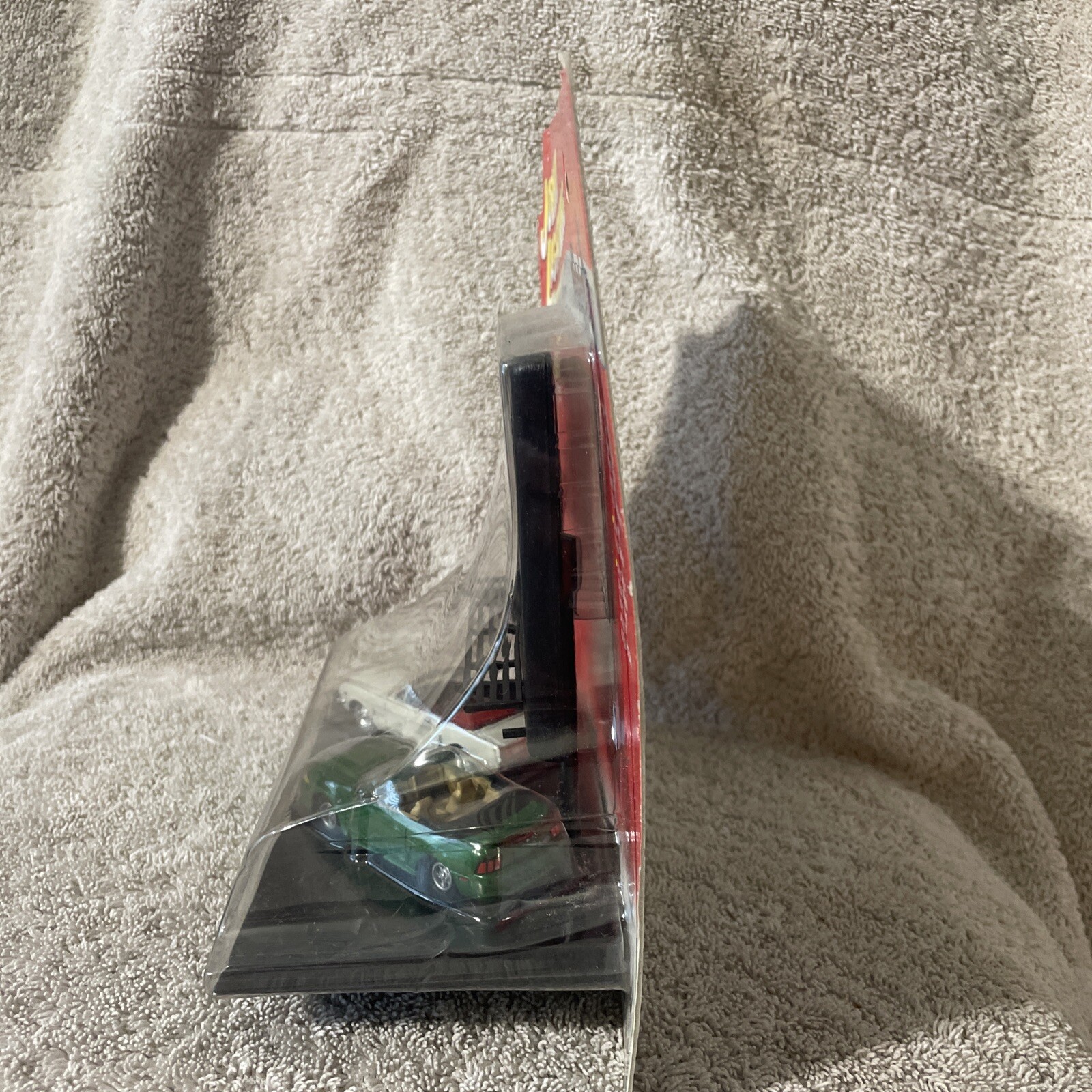 Johnny Lightning Yesterday & Today -  1964 1/2 Mustang and 2001 Mustang 1:64 NIP