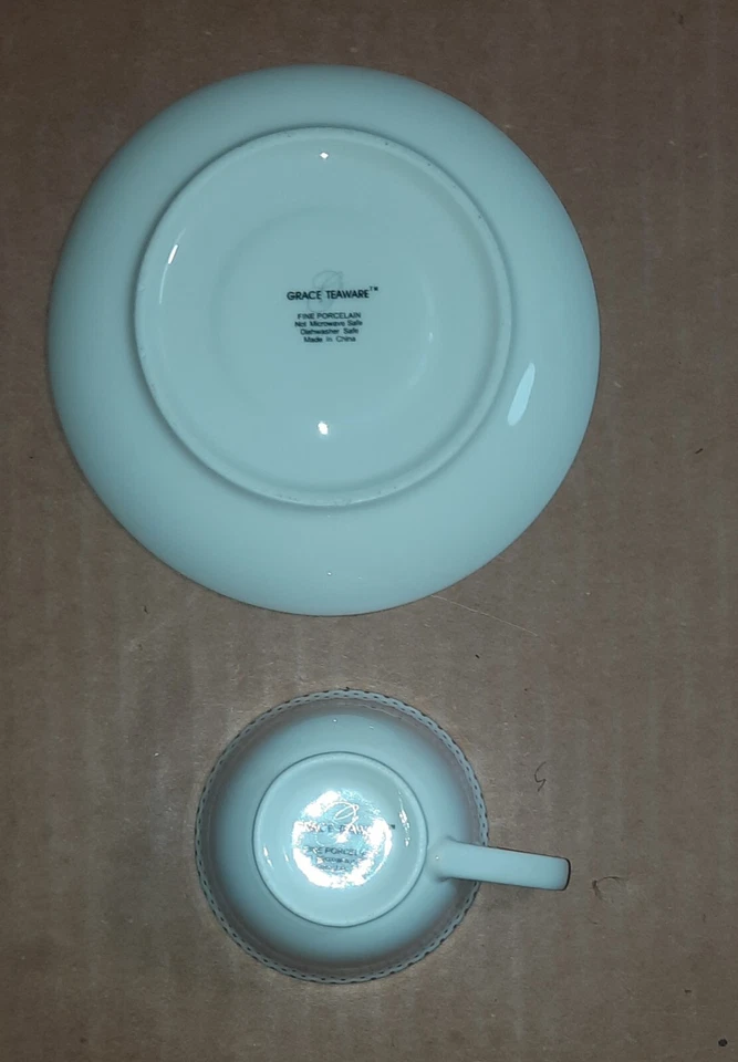 Taza y platillo de café espresso Grace Teaware a rayas rosas con puntos dorados/borde dorado Foto 3 de 4