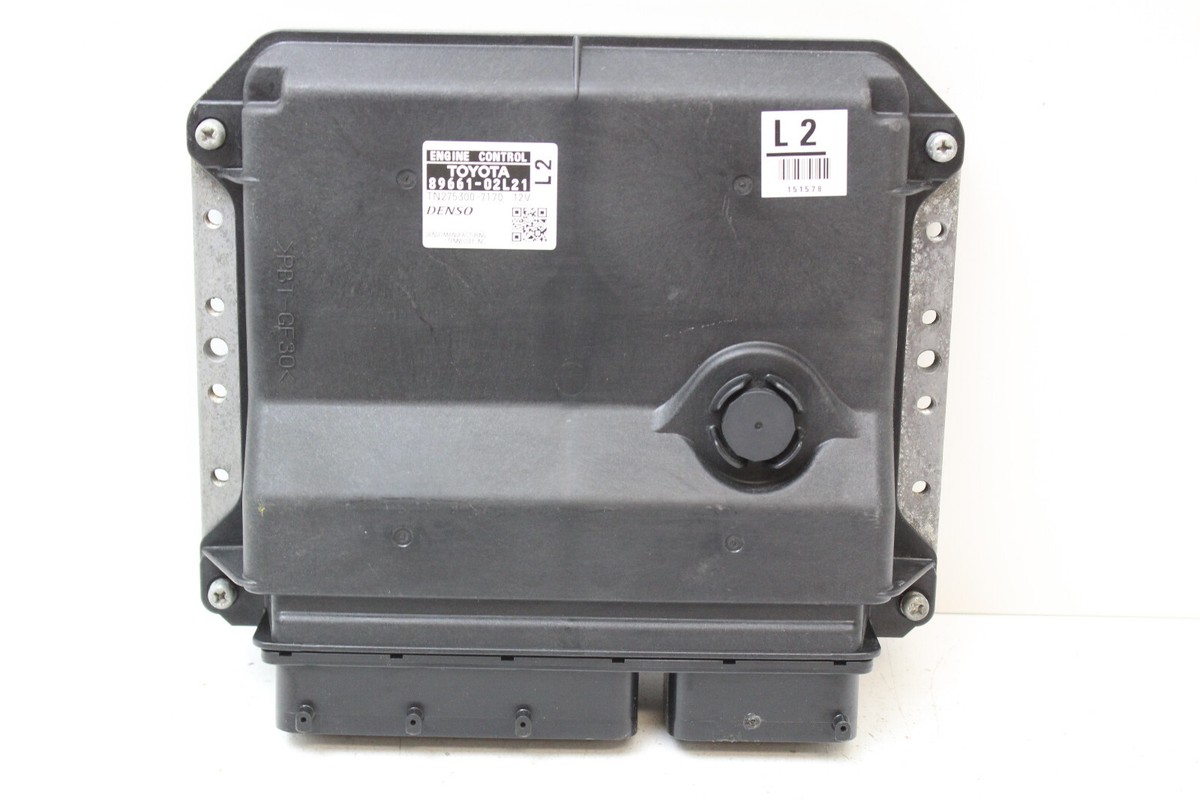 mayページ 2009 09 Toyota Matrix 89661-02L21 Computer Brain Engine