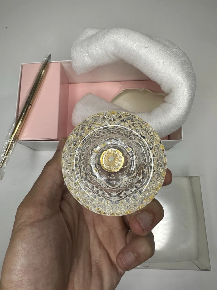 Beverly Clark Collection Clear European Crystal Pen Holder&Pen Wedding Guest - Image 4 of 4