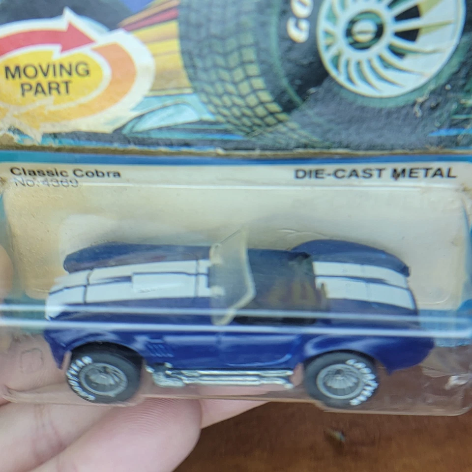 Hot Wheels 1982 Real Riders, Blue Classic Cobra, #4369, Hong Kong Qty:2  - Image 4 of 4