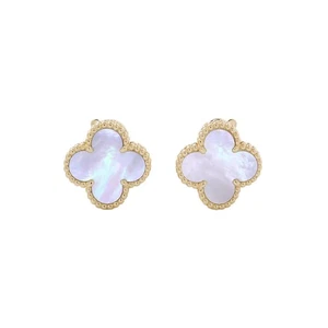Van Cleef & Arpels Vintage Alhambra Earring 18K Yellow Gold VCARA44100
