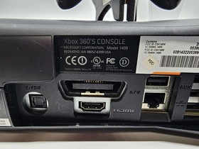Microsoft Xbox 360 S Console 500GB Model 1439 Bundle works great 👌 Free 📦 