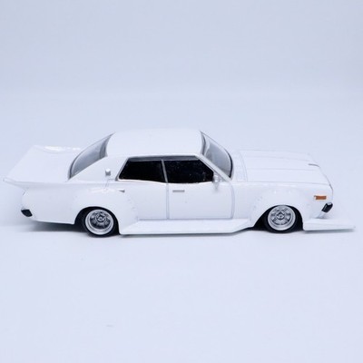 Aoshima Grachan Collection Vol. 10 Cedric 330 White - LOOSE