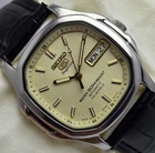 Seiko 5 Superior 7s36-5000 Automatic Day Date Vintage Men’s Watch Japan Made