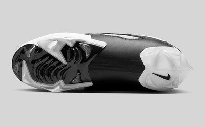 Nike Vapor Edge Diamond Turf 93 TD White Black Silver HF5298-101