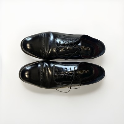Florsheim Men display picture 1