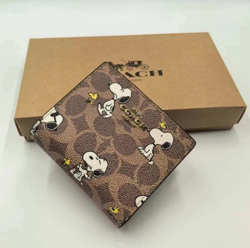 NWT Coach X Peanuts Snap Wallet In Signature Canvas With Snoopy Print CBN32