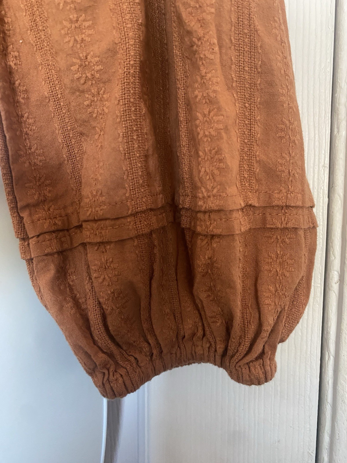 Women’s Universal Thread Cropped Orange Brown Lon… - image 4