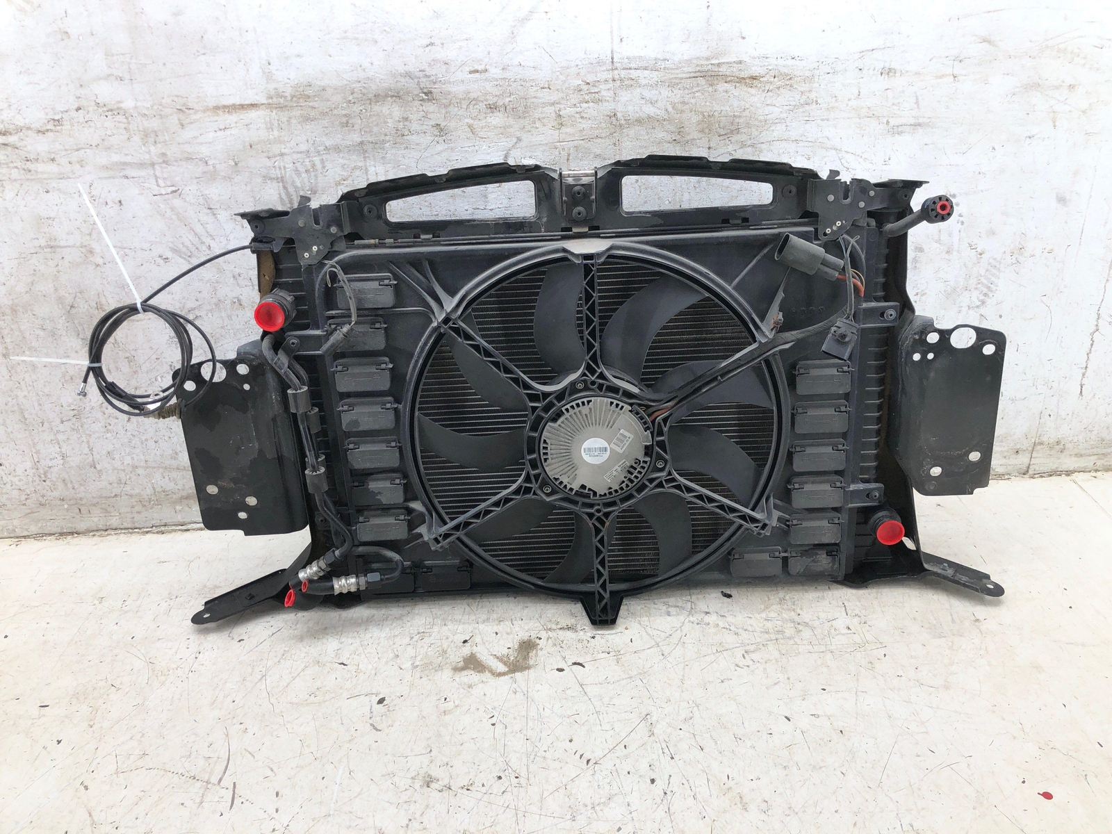 2006-2012 BENTLEY CONTINENTAL FLYING SPUR 6.0L RADIATOR COOLING FAN SUPPORT SET